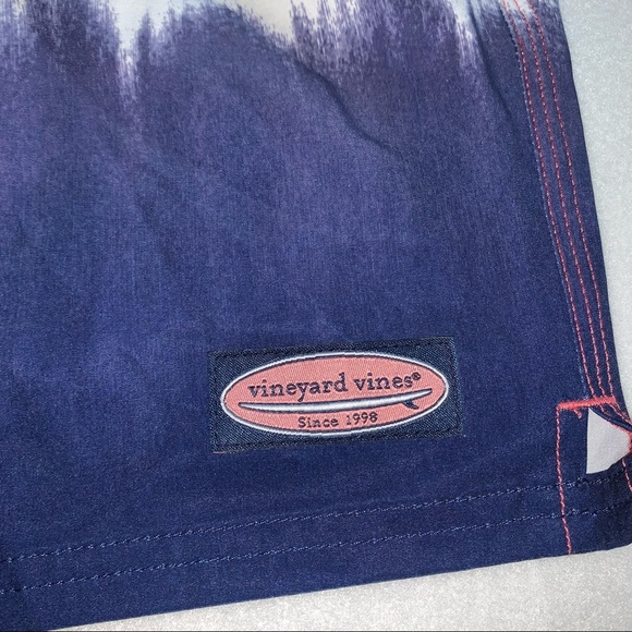 Mens Vineyard Vines Tie Dye Chappy Swim Trunks Size Medium - Picture 8 of 10